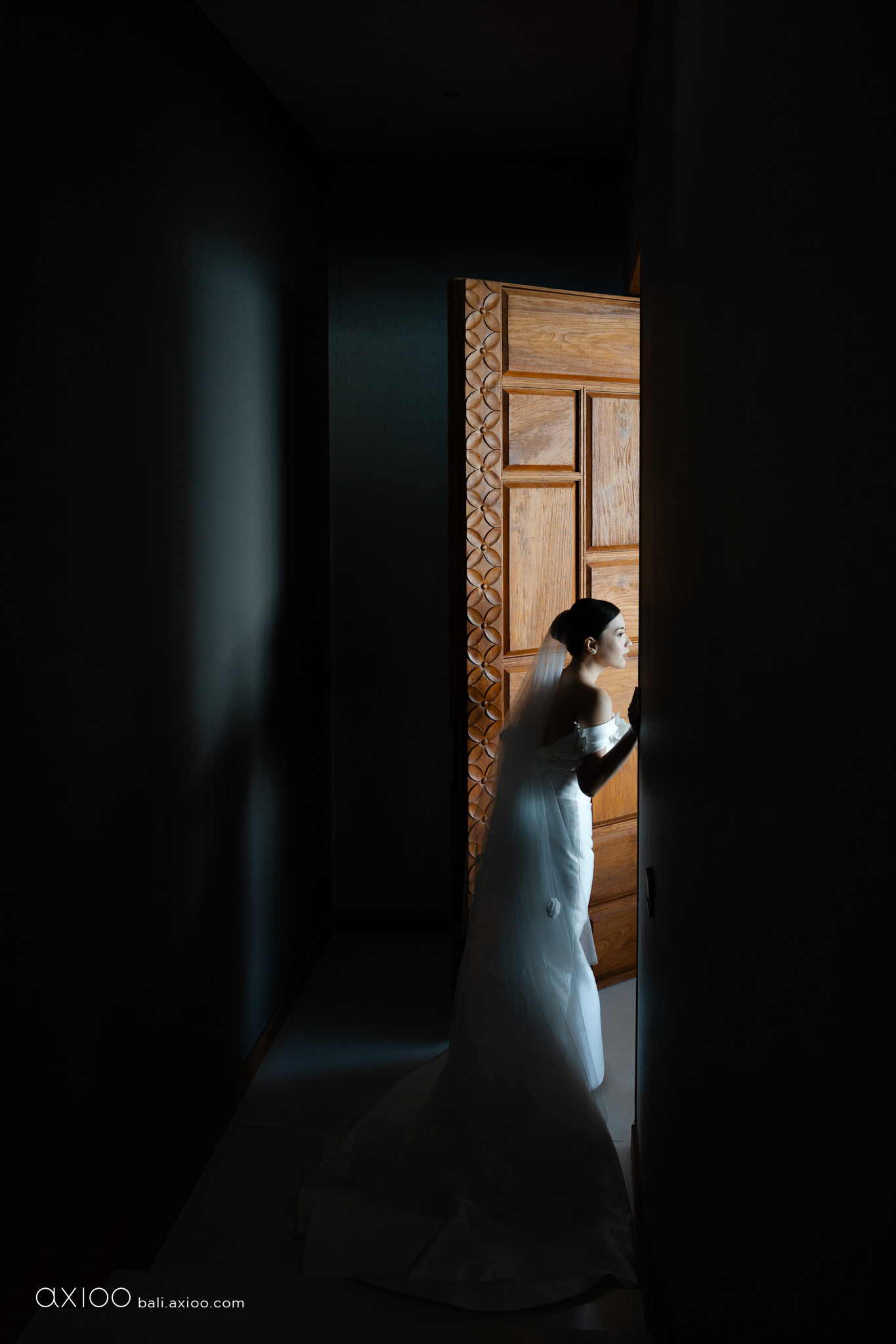 Axioo: A Study in Softness: A Wonderland Uluwatu Wedding in Bali